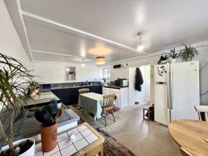 Dining Kitchen- click for photo gallery